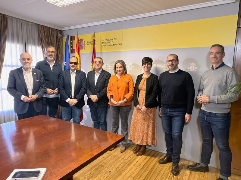 La delegada del Gobierno pone a disposición de la Mesa del Tercer Sector de Castilla-La Mancha los recursos de la Administración General del Estado en la región